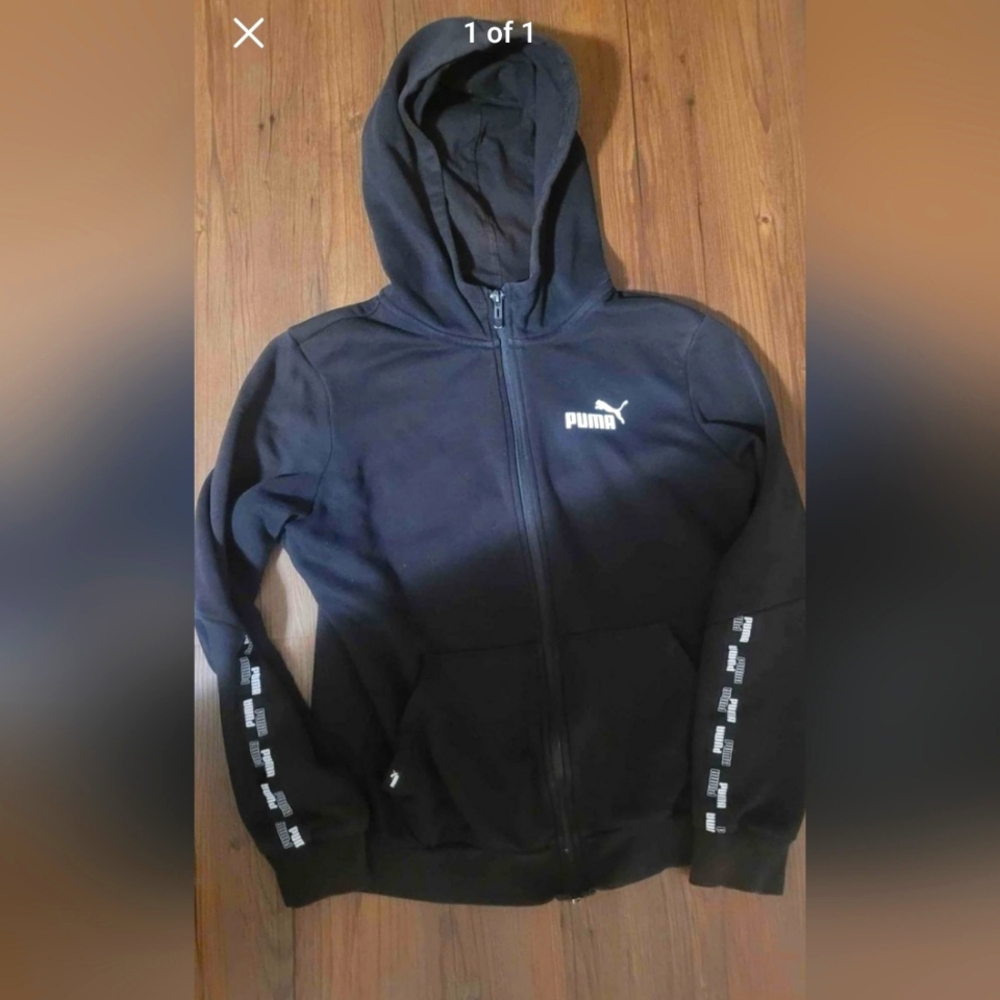 Boys sz 10-12 years PUMA Hoodie Jacket